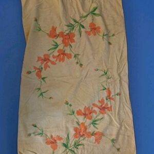 Vintage Fieldcrest Yellow Floral Bath Towel   100% Cotton USA 1025-er-w1